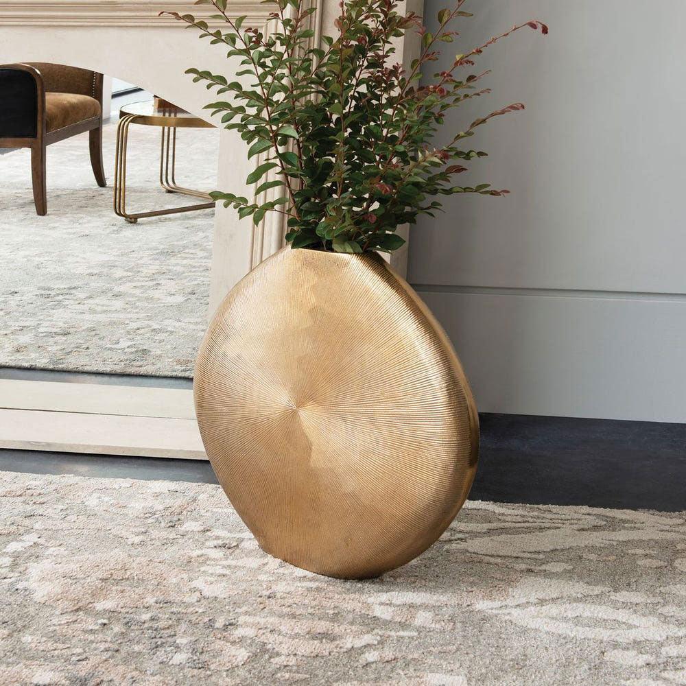 Vase en laiton
