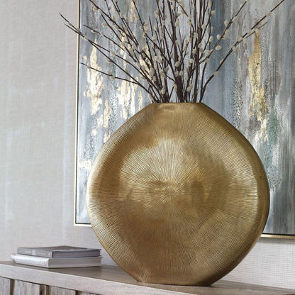 Vase en laiton